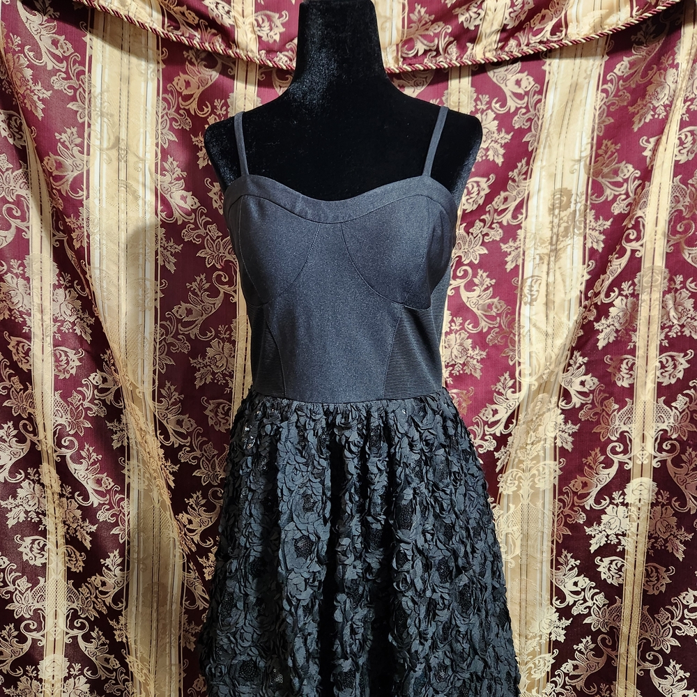 Elegant Black Mini Dress